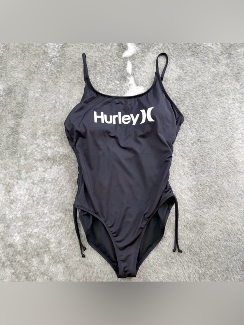 Hurley Logo Swimsuit - Picture 4 of 4